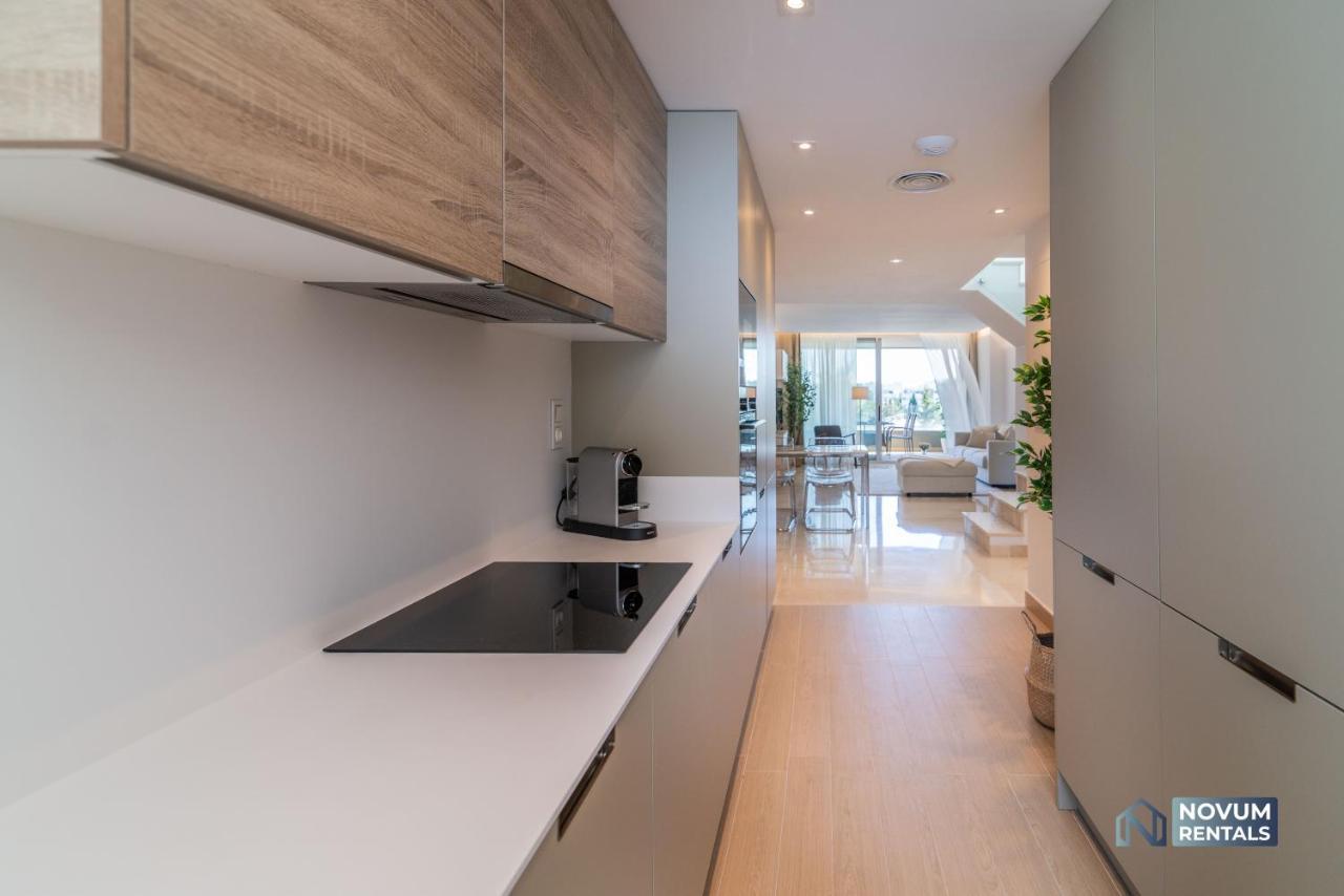 Apartment Newly Built Modern Penthouse In Puerto Banus