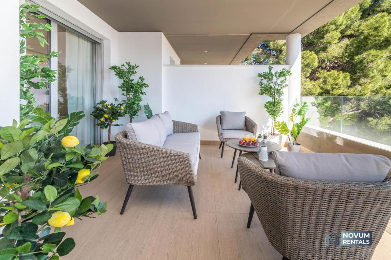 Newly Built Modern Penthouse In Puerto Banus Apartment